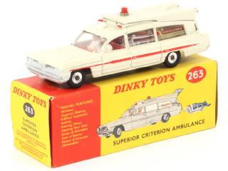 Lot 143 - DINKY TOYS (GB) (1)