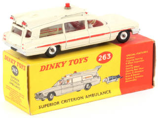 Lot 143 - DINKY TOYS (GB) (1)