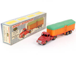 Lot 465 - DINKY TOYS (FRANCE) (1)