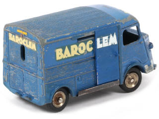 Lot 435 - DINKY TOYS (FRANCE) (1)