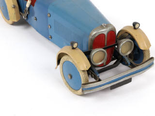 Lot 84 - MECCANO (FRANCE) (1)