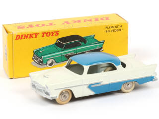 Lot 376 - DINKY TOYS (FRANCE) (1)