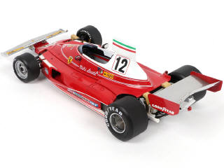 Lot 31 - EXOTO (USA) (1)