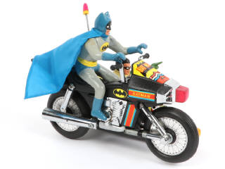 Lot 154 - TAM TOYS (JAPON) (1)