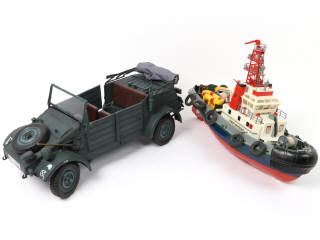 Lot 112 - DIVERS (2)