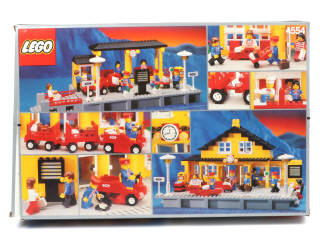 Lot 36 - LEGO (DANEMARK) (1)