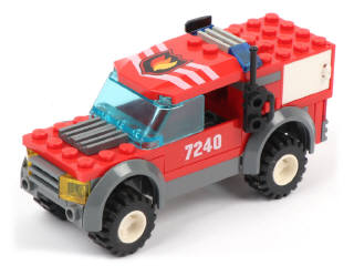 Lot 32 - LEGO (DANEMARK) (4)