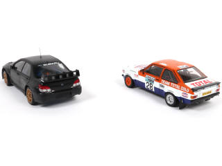 Lot 32 - SUN STAR (CHINE) (2)