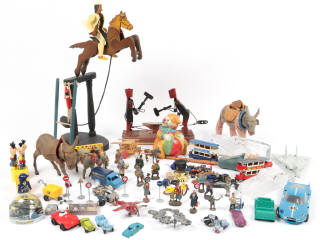 Lot 68 - DIVERS (35)