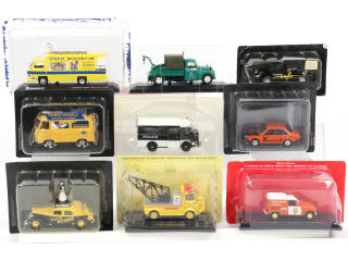 Lot 202 - DIVERS (9)