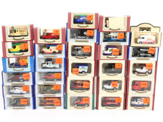 Lot 234 - DIVERS (29)