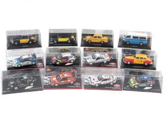 Lot 211 - DIVERS (12)