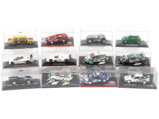 Lot 212 - DIVERS (12)