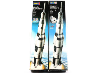 Lot 52 - REVELL (USA) (2)