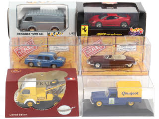 Lot 129 - DIVERS (6)