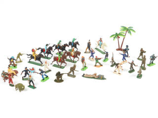 Lot 25 - DIVERS (30)