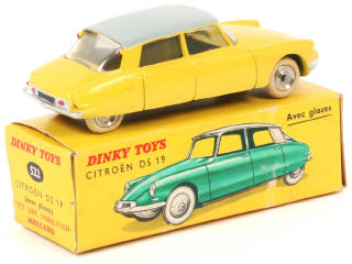 Lot 161 - DINKY TOYS (FRANCE) (1)