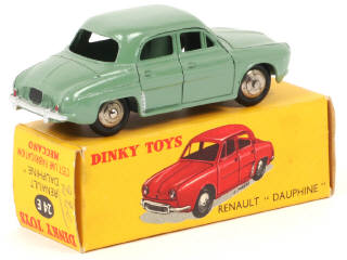 Lot 175 - DINKY TOYS (FRANCE) (1)