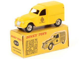 Lot 215 - DINKY TOYS (FRANCE) (1)