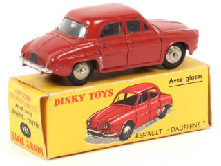 Lot 178 - DINKY TOYS (FRANCE) (1)