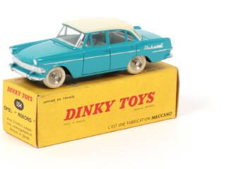 Lot 285 - DINKY TOYS (FRANCE) (1)