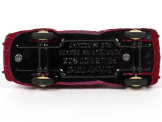 Lot 141 - DINKY TOYS (FRANCE) (1)