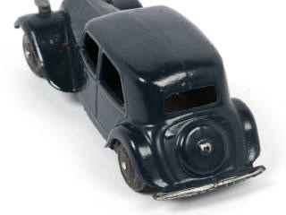 Lot 134 - DINKY TOYS (FRANCE) (1)