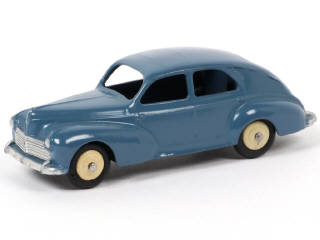 Lot 140 - DINKY TOYS (FRANCE) (1)