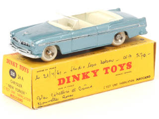Lot 157 - DINKY TOYS (FRANCE) (1)