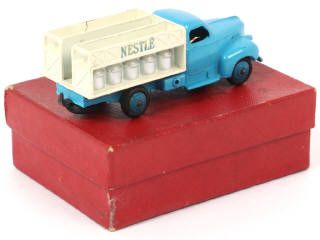Lot 313 - DINKY TOYS (FRANCE) (1)