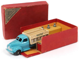 Lot 314 - DINKY TOYS (FRANCE) (1)