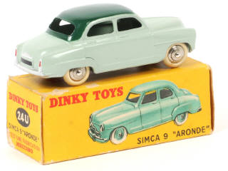 Lot 223 - DINKY TOYS (FRANCE) (1)