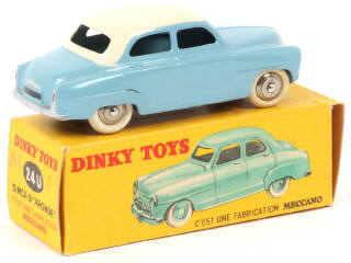 Lot 224 - DINKY TOYS (FRANCE) (1)