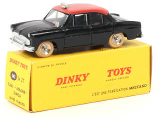 Lot 245 - DINKY TOYS (FRANCE) (1)