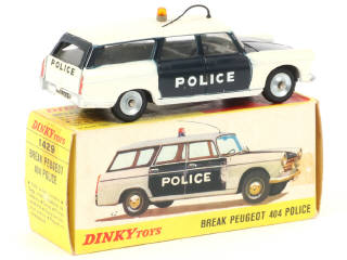 Lot 273 - DINKY TOYS (FRANCE) (1)