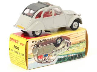 Lot 211 - DINKY TOYS (FRANCE) (1)
