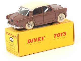 Lot 259 - DINKY TOYS (FRANCE) (1)