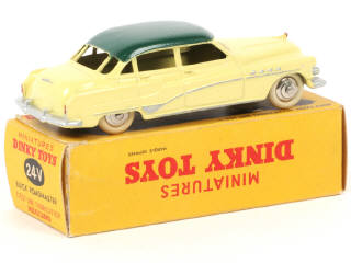 Lot 234 - DINKY TOYS (FRANCE) (1)