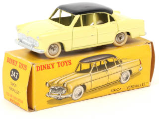 Lot 243 - DINKY TOYS (FRANCE) (1)