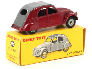 Lot 204 - DINKY TOYS (FRANCE) (1)