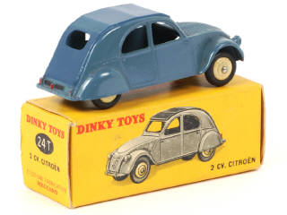 Lot 203 - DINKY TOYS (FRANCE) (1)