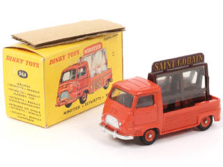 Lot 330 - DINKY TOYS (FRANCE) (1)