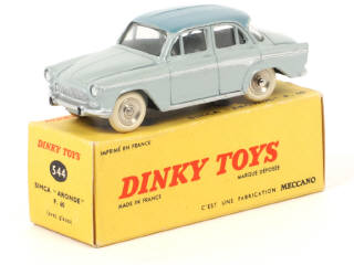 Lot 265 - DINKY TOYS (FRANCE) (1)