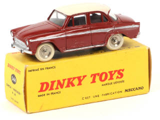 Lot 263 - DINKY TOYS (FRANCE) (1)