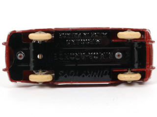 Lot 264 - DINKY TOYS (FRANCE) (1)