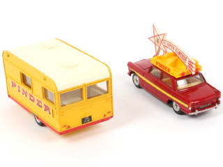 Lot 276 - DINKY TOYS (FRANCE) (1)