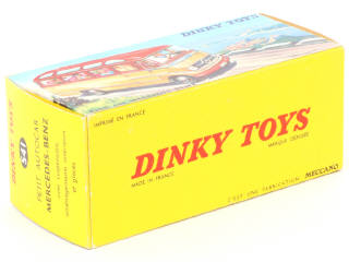 Lot 121 - DINKY TOYS (FRANCE) (1)