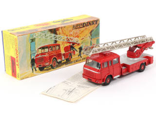 Lot 354 - DINKY TOYS (FRANCE) (1)