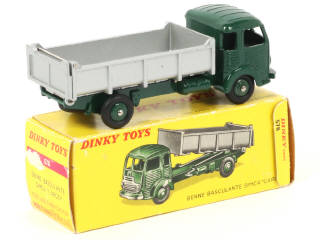 Lot 341 - DINKY TOYS (FRANCE) (1)