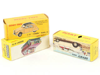 Lot 122 - DINKY TOYS (FRANCE) (3)